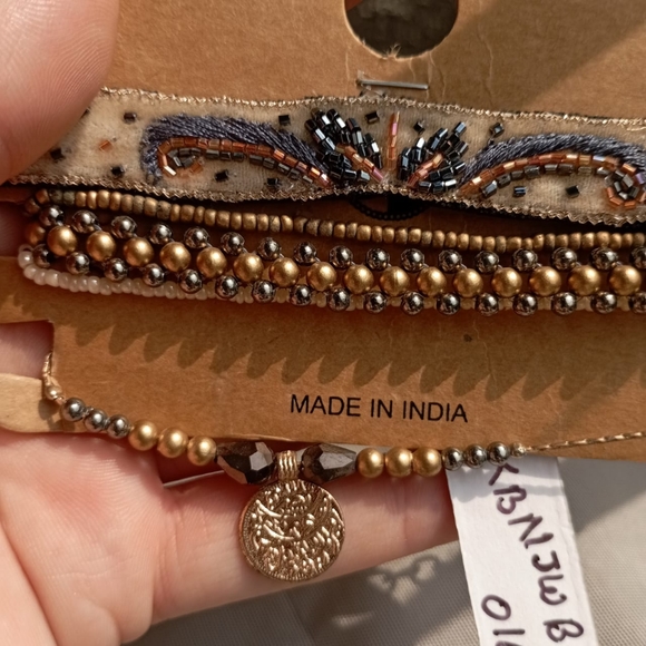 ♥️ NWT Boho Bracelet Set - Picture 8 of 8